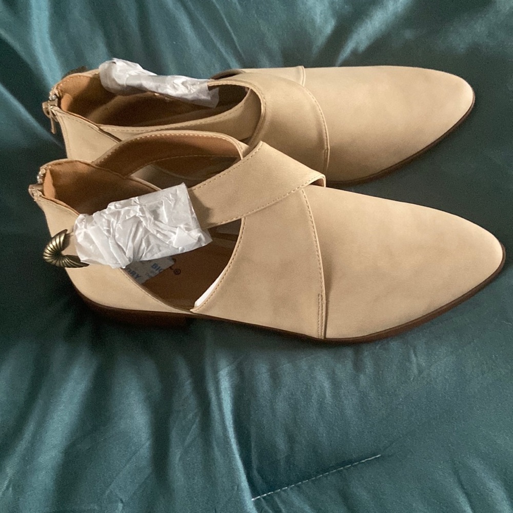 Woman’s ankle boots
